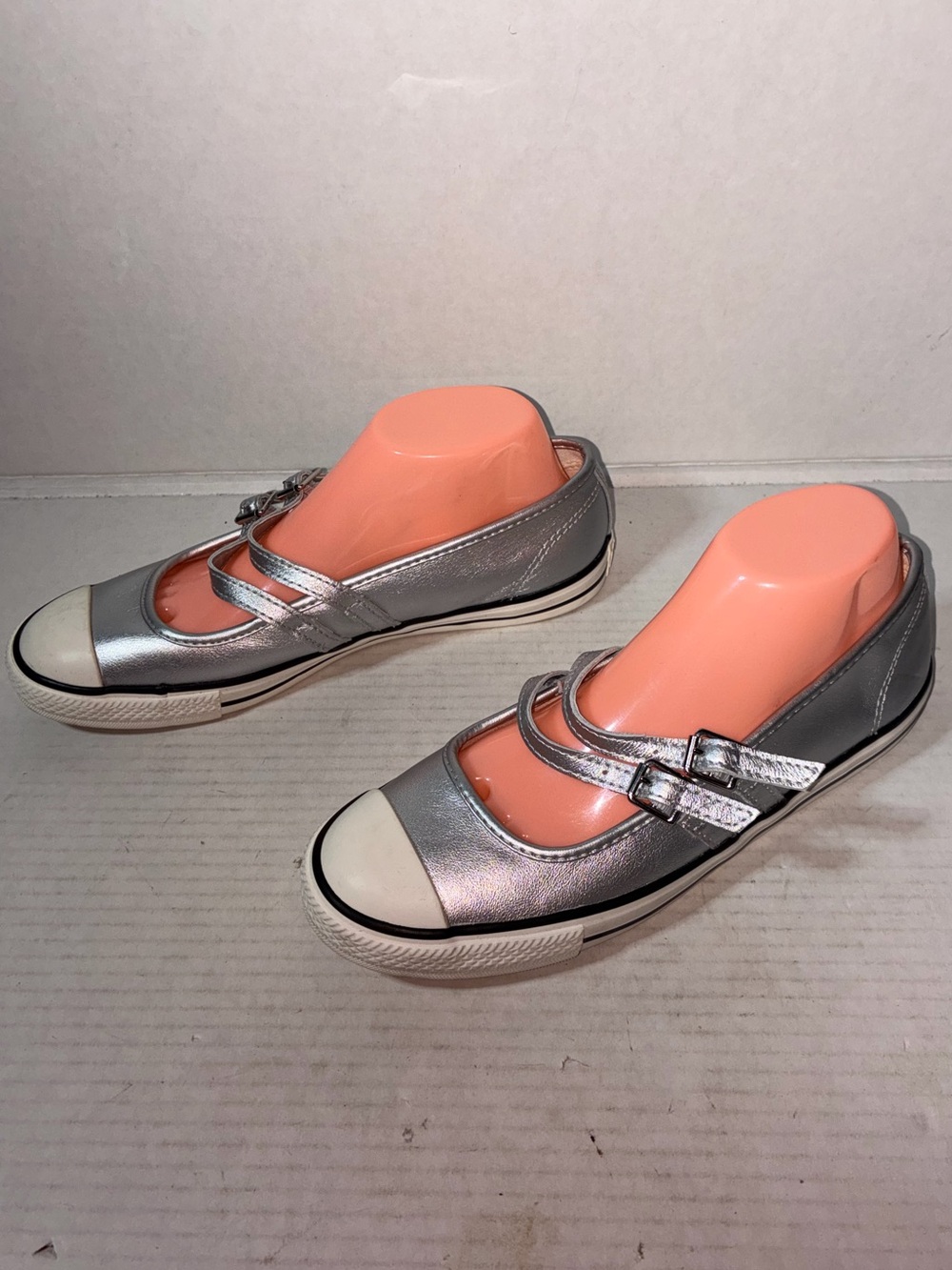 Converse Dainty Mary Jane OX Slip On Shoe Silver Leather New A12201C Sz 8 - Picture 4 of 8